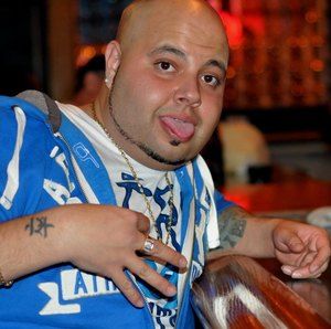 Meet your Posher, Adam